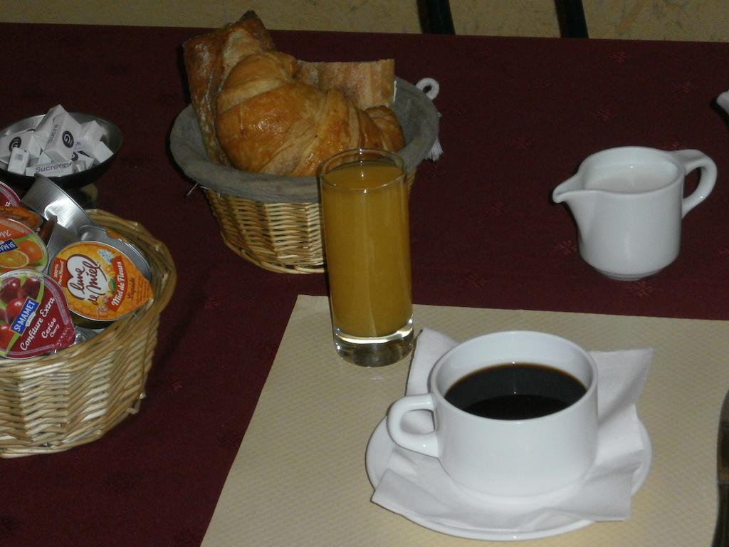Hotel Jaures Toulon Eksteriør billede